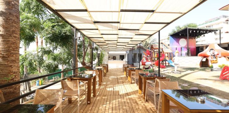 Viešbutis EOS BEACH RESORT įsikūręs Turkija.