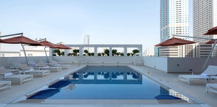 Planuoji kelionę į JAE? apsistokite 4 viešbutyje NOVOTEL SHARJAH EXPO CENTRE.