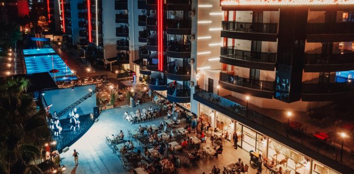 Planuoji kelionę į Turkija? apsistokite 5 viešbutyje GRAND UYSAL BEACH & SPA.
