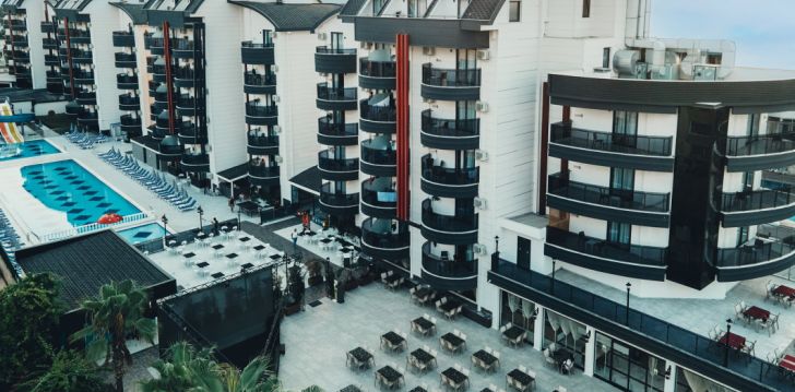 Viešbutis GRAND UYSAL BEACH & SPA įsikūręs Turkija.