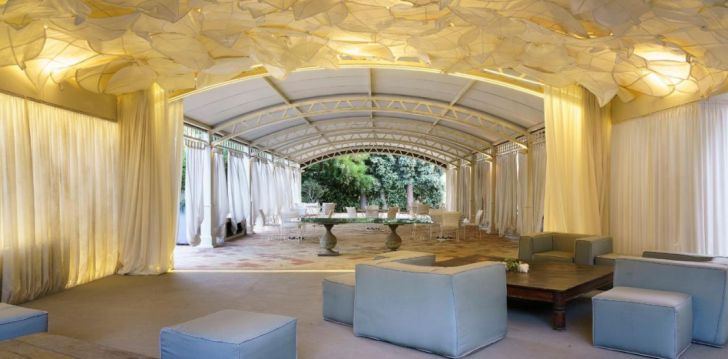 Apsistokite ROMANO PALACE LUXURY HOTEL viešbutyje už gerą kainą.