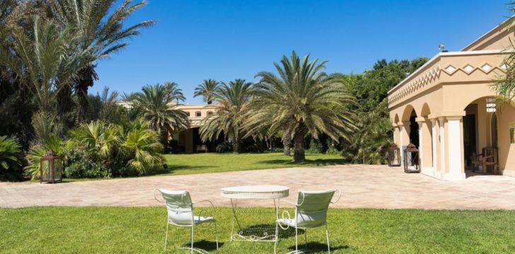 Viešbutis ROMANO PALACE LUXURY HOTEL įsikūręs Italija.