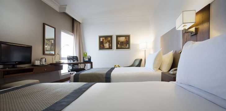 Planuoji kelionę į JAE? apsistokite 4 viešbutyje HOLIDAY INN ABU DHABI DOWNTOWN.