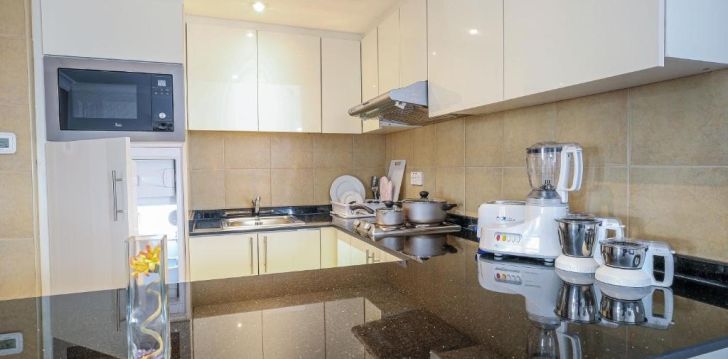 Viešbutis HOLIDAY INN ABU DHABI DOWNTOWN įsikūręs JAE.