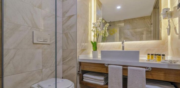 Nepraleisk progos pailsėti už gerą kainą - viešbutyje RING BEACH HOTEL