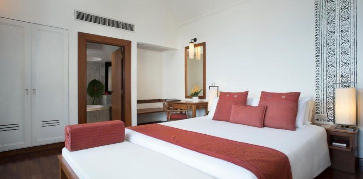 Viešbutis CENTARA VILLAS PHUKET įsikūręs . 