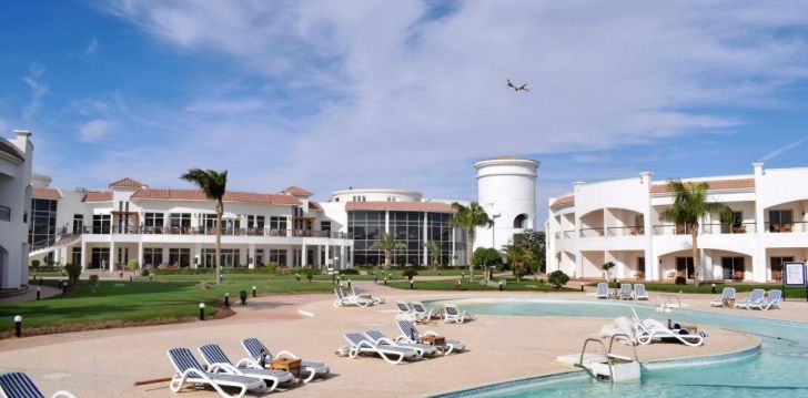 Apsistokite SUNRISE ALMA BAY RESORT (ex. PROTELS GRAND SEAS) viešbutyje už gerą kainą. 
