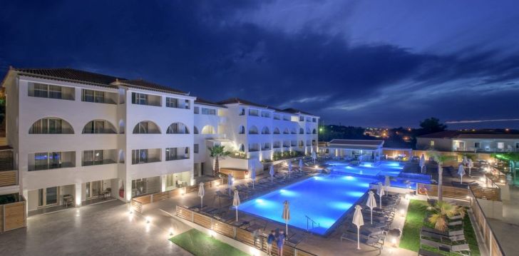 viešbutis AZURE RESORT & SPA įsikūręs Graikija.