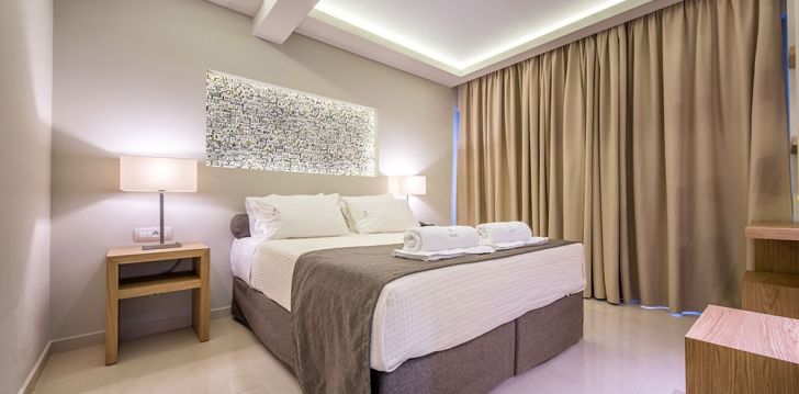 viešbutis AZURE RESORT & SPA įsikūręs Graikija. 