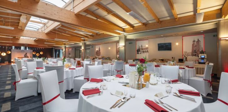 Apsistokite EXPRESS KRAKOW HOTEL viešbutyje už gerą kainą.