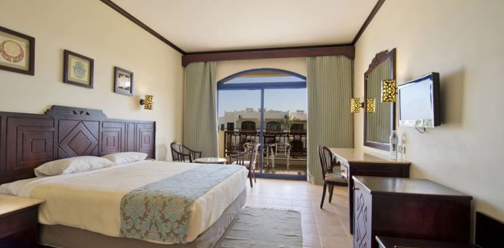 Apsistokite AMPHORAS RESORT viešbutyje už gerą kainą.