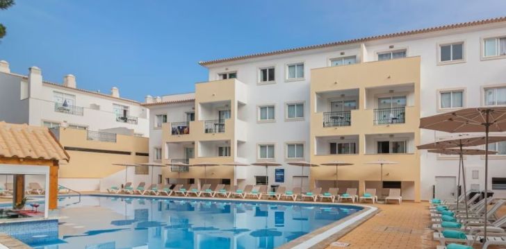 Viešbutis PALMEIRAS DE SANTA EULALIA įsikūręs Portugalija.