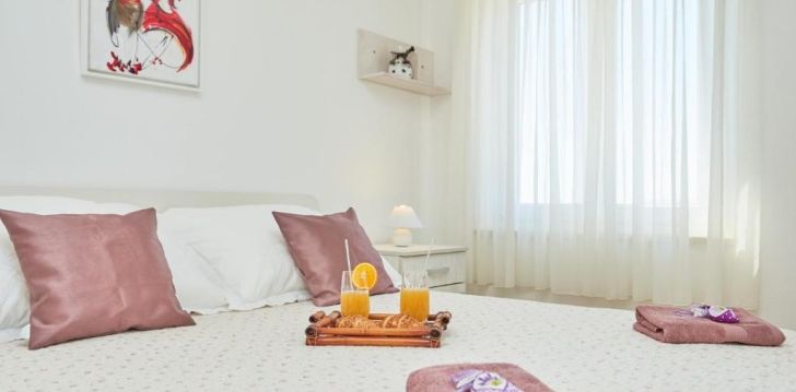 Viešbutis VILLA KATE DADIC įsikūręs Kroatija.