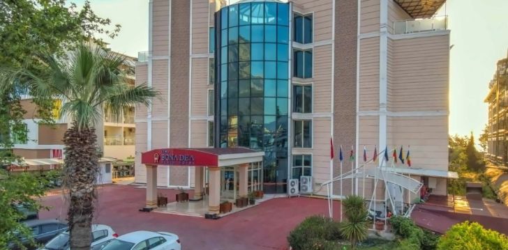 LIMS BONA DEA BEACH HOTEL - klientų vertinamas, kaip geras kainos ir kokybės santykis. 