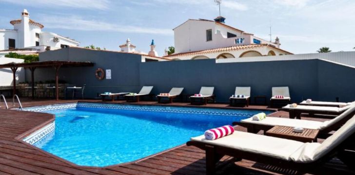 Geras kainos ir kokybės santykis atostogoms - viešbutis KR HOTELS - ALBUFEIRA LOUNGE
