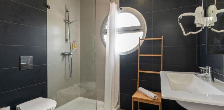 Nepraleisk progos pailsėti už gerą kainą - viešbutyje KR HOTELS - ALBUFEIRA LOUNGE