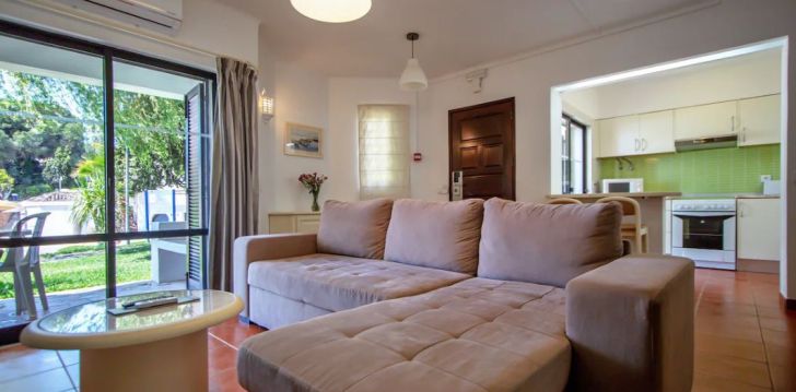 Apsistokite CLUBE ALBUFEIRA RESORT ALGARVE APARTAMENTOS TURISTICOS viešbutyje už gerą kainą.