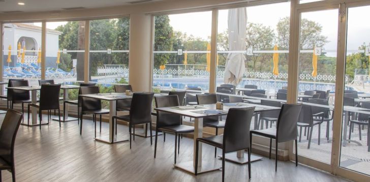Atostogos Portugalija – apsistokite viešbutyje LUNA MIRAMAR CLUB