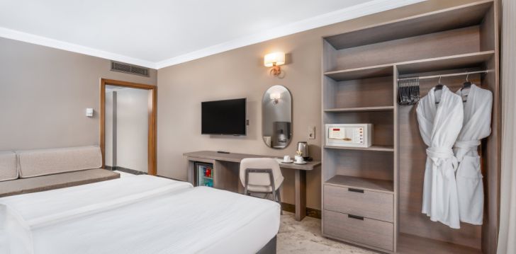 Patogus viešbutis jūsų kelionei – 5* ADORA HOTEL & RESORT