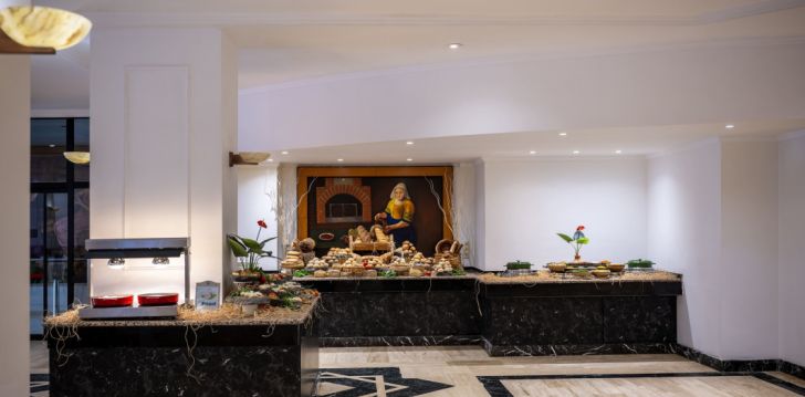 ADORA HOTEL & RESORT - klientų vertinamas, kaip geras kainos ir kokybės santykis. 