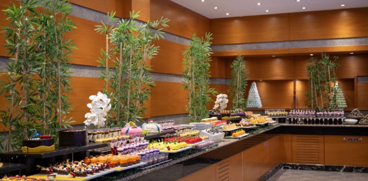Viešbutis ADORA HOTEL & RESORT įsikūręs Turkija.