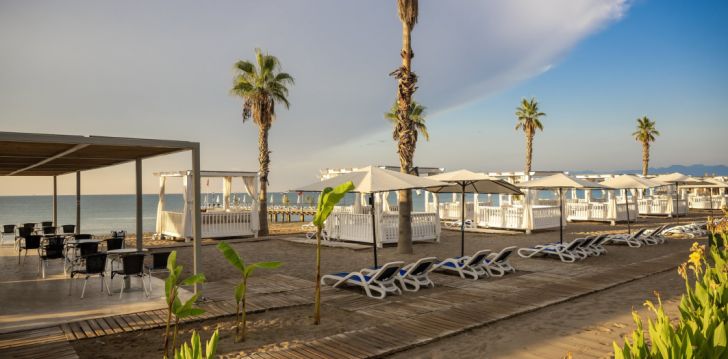 Apsistokite ADORA HOTEL & RESORT viešbutyje už gerą kainą.