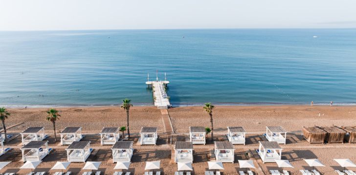 Viešbutis ADORA HOTEL & RESORT įsikūręs Turkija.