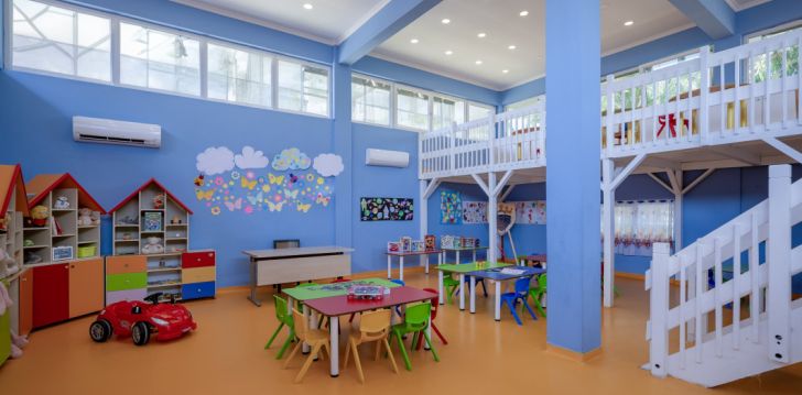 Viešbutis ADORA HOTEL & RESORT įsikūręs Turkija. 