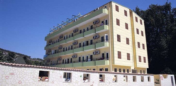 ASIA HOTEL - klientų vertinamas, kaip geras kainos ir kokybės santykis. 