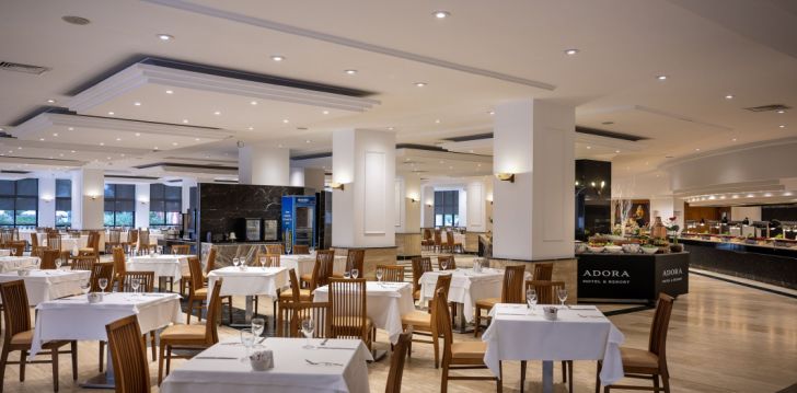 Tavo atostogos prasideda viešbutyje ADORA HOTEL & RESORT