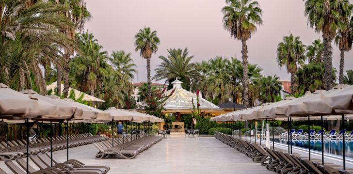 Patogus viešbutis jūsų kelionei – 5* ADORA HOTEL & RESORT