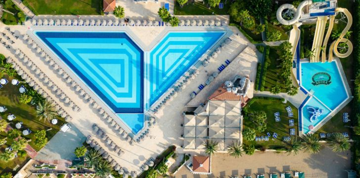 Viešbutis ADORA HOTEL & RESORT įsikūręs Turkija.