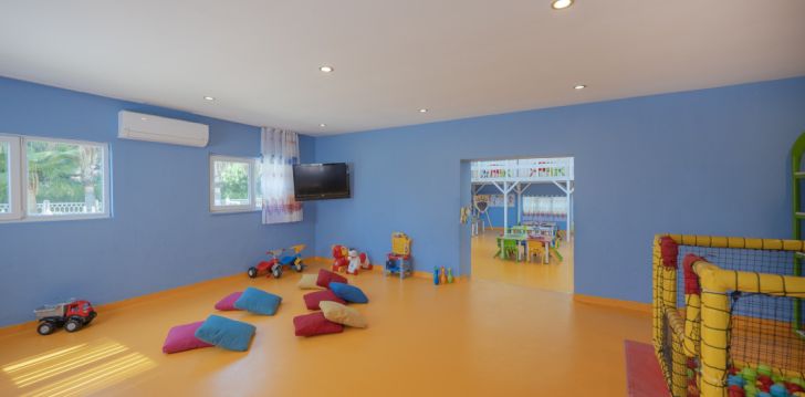 Atostogos Turkija – apsistokite viešbutyje ADORA HOTEL & RESORT
