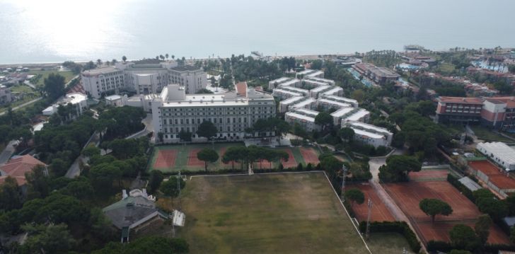 Atostogos Turkija – apsistokite viešbutyje ADORA HOTEL & RESORT