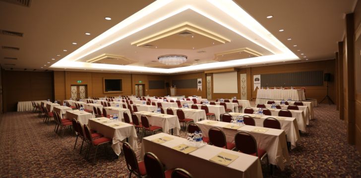 Apgyvendinimas 5* ADORA HOTEL & RESORT