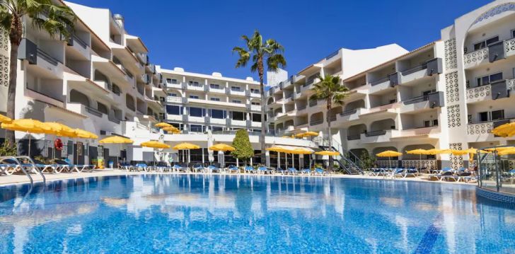Apsistokite LUNA MIRAMAR CLUB viešbutyje už gerą kainą. 