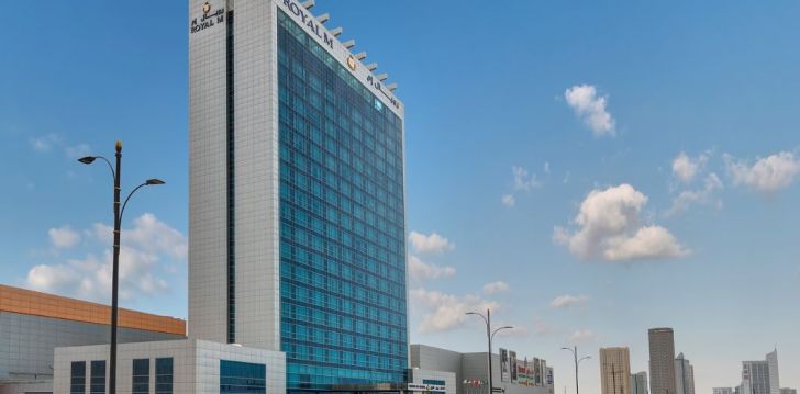 Apsistokite ROYAL M HOTEL FUJAIRAH BY GEWAN viešbutyje už gerą kainą. 