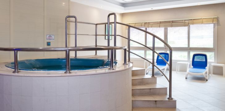 Atostogos JAE – apsistokite viešbutyje RADISSON BLU FUJAIRAH RESORT