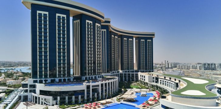 Apsistokite RIXOS PREMIUM ALAMEIN viešbutyje už gerą kainą. 