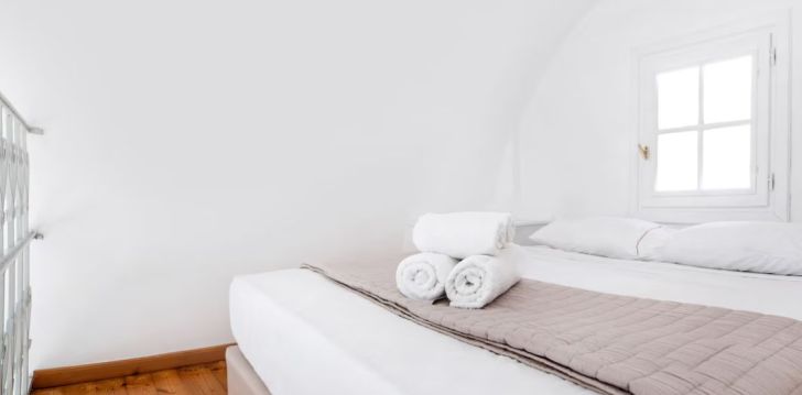 Planuoji kelionę į Graikija? apsistokite 3 viešbutyje LAVAROCK VILLA. 