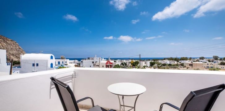 Apgyvendinimas 3* LAVAROCK VILLA