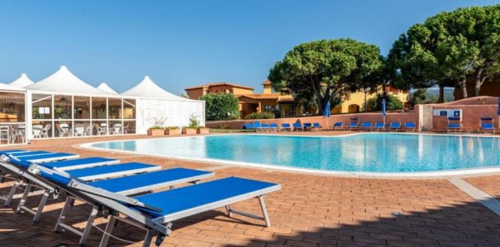 Apsistokite RESIDENCE BAIA DEI MIRTI viešbutyje už gerą kainą.