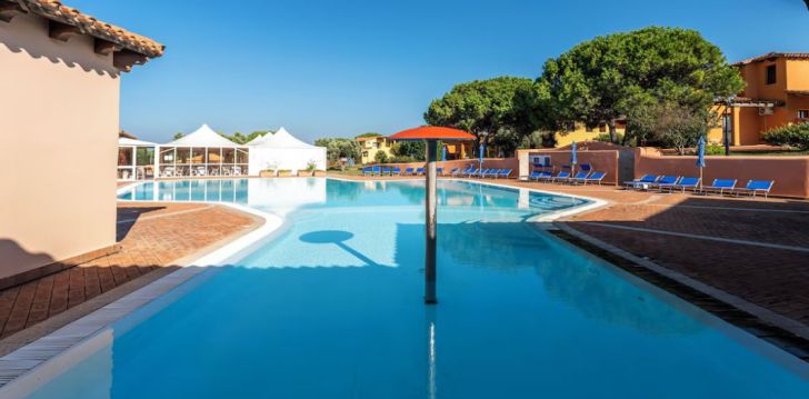 Planuoji kelionę į Italija? apsistokite 4 viešbutyje RESIDENCE BAIA DEI MIRTI.