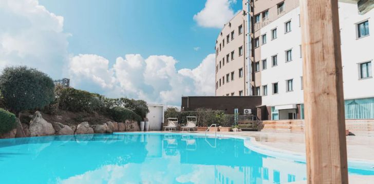 Planuoji kelionę į Italija? apsistokite 4 viešbutyje MERCURE OLBIA. 