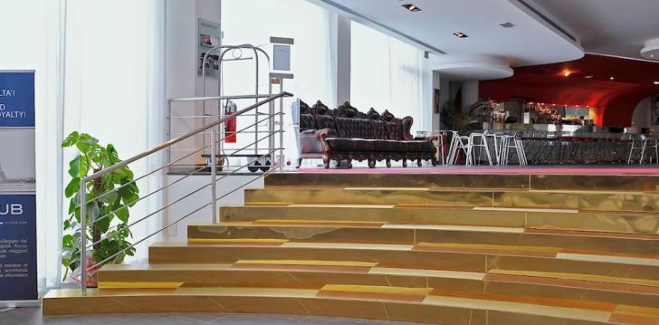 Viešbutis MERCURE OLBIA įsikūręs Italija. 