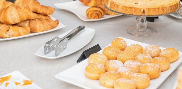 Rinkitės viešbutį MERCURE OLBIA kelionei į Italija