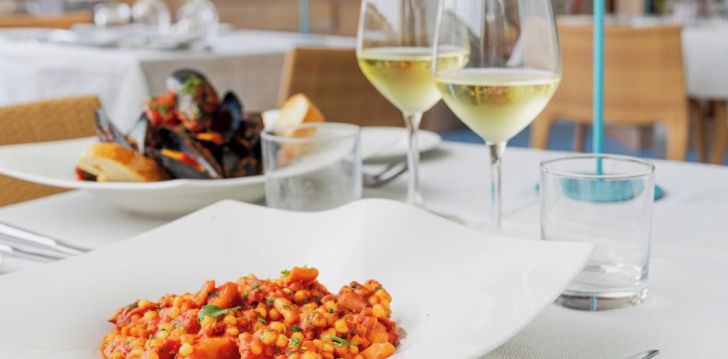 Apgyvendinimas 4* MERCURE OLBIA