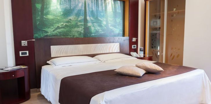Planuoji kelionę į Italija? apsistokite 4 viešbutyje MERCURE OLBIA. 