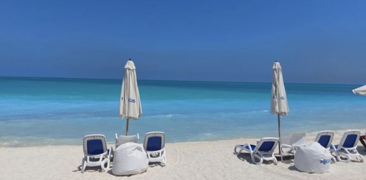 Viešbutis AZUR ONE ELEVEN HOTEL įsikūręs Egiptas.