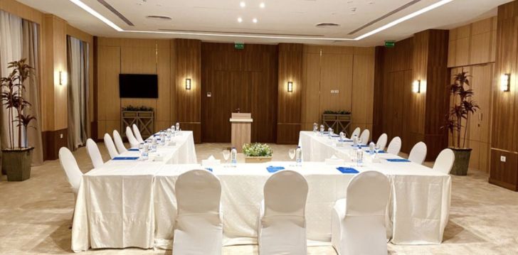 Patogus viešbutis jūsų kelionei – 5* AZUR ONE ELEVEN HOTEL